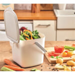 Snips Kitchen Compost Bin 3L - White - Image 5