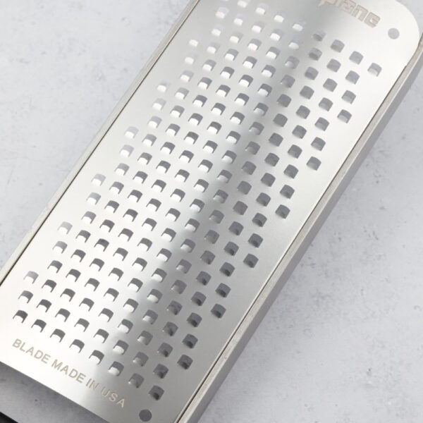 Microplane Professional Coarse Grater Stainless Steel - Image 3